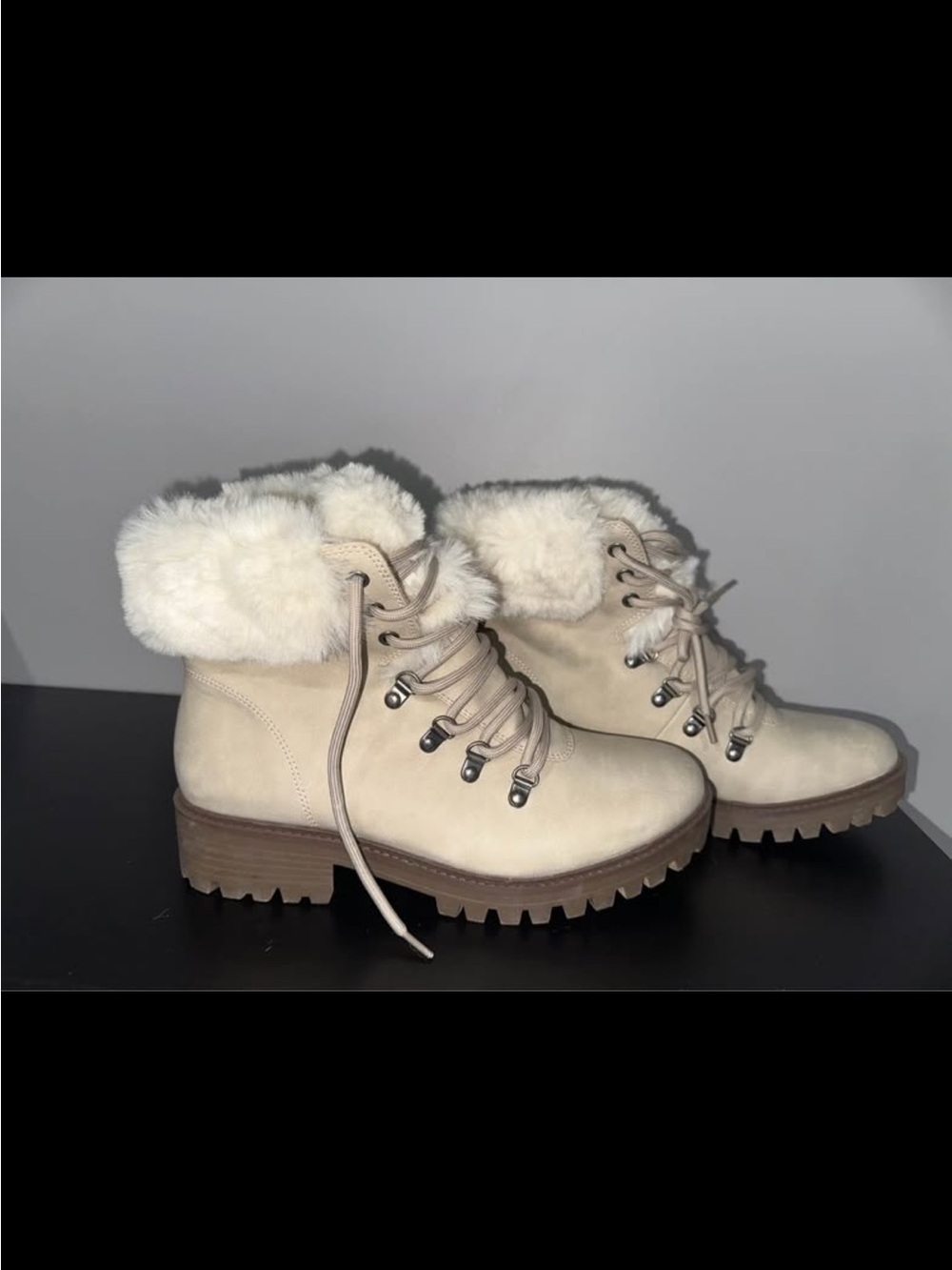 Women’s Cream Faux-Fur Lined Lace-Up Ankle Boots from UnionBay